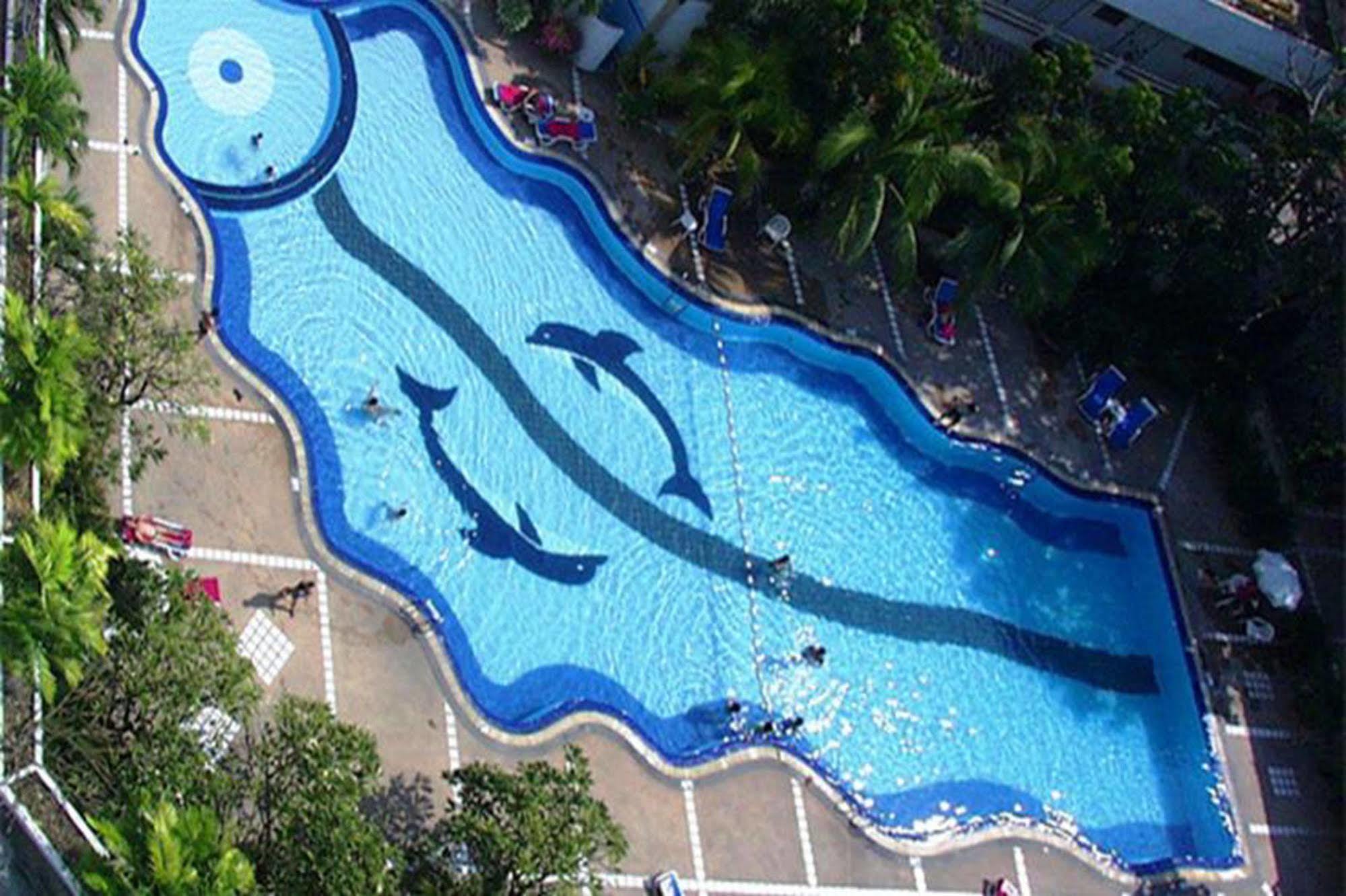 Royal Twins Palace Hotel Патая Екстериор снимка